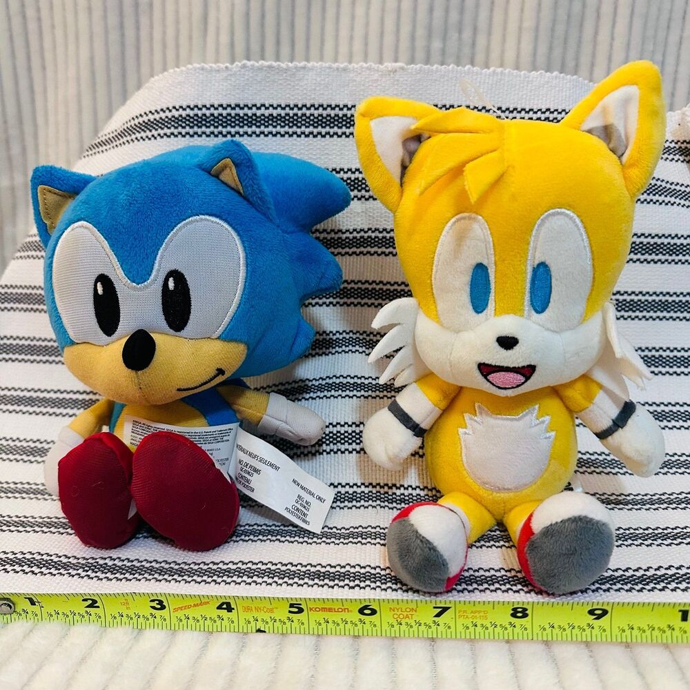 Sonic the Hedgehog and Tails Plush Bundle